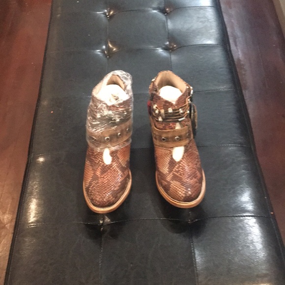 FREEBIRD SALOON PINK MULTI SNAKE - Picture 4 of 7